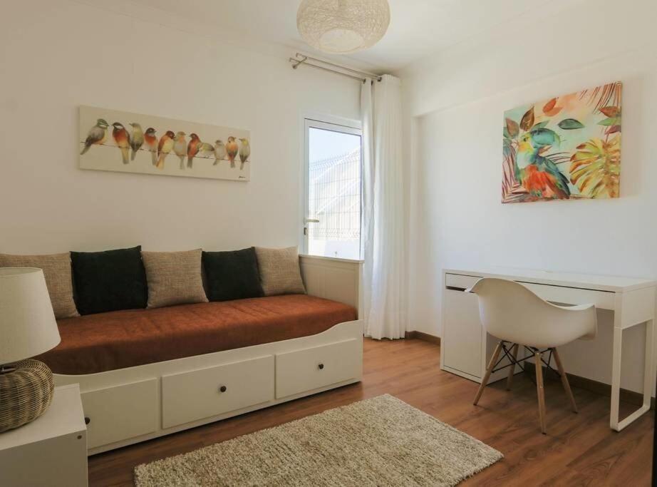 Guestready - Marina View Top Floor With Terrace Ponta Delgada (Sao Miguel) Exterior photo