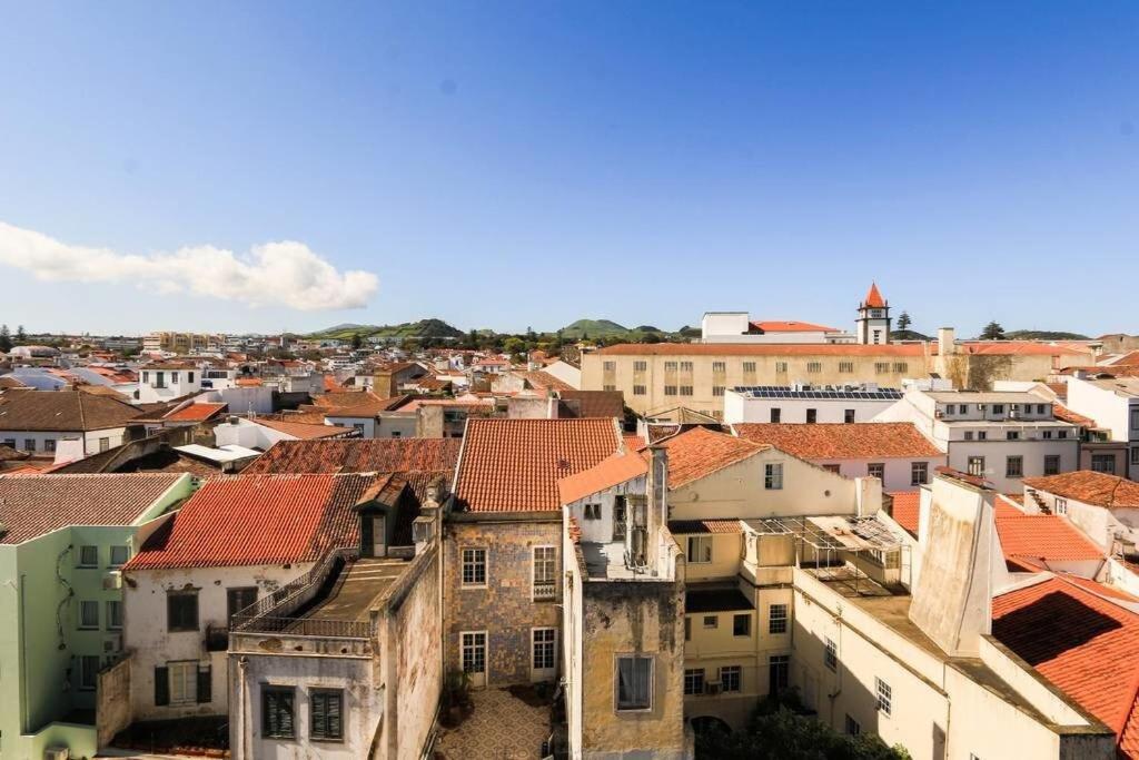 Guestready - Marina View Top Floor With Terrace Ponta Delgada (Sao Miguel) Exterior photo